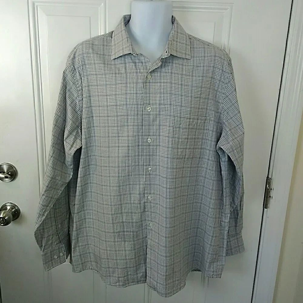 (3/$20) Van Heusen Flex collar regular fit shirt